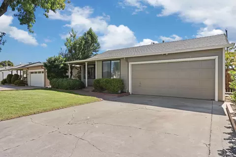 Exterior - 1250 Coolidge Ave, Tracy, CA 95376 photo 2 of 4