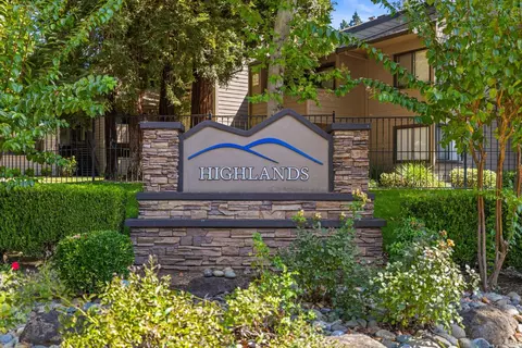 3715 Tallyho Dr #139, Sacramento, CA 95826