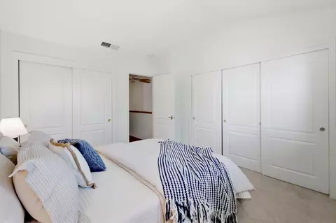Bedroom - 3131 Woods Cir, Davis, CA 95616 photo 2 of 4
