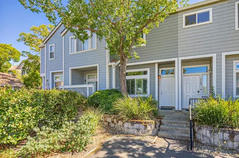 Exterior - 3131 Woods Cir, Davis, CA 95616 photo 1 of 3