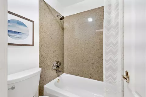 Bath - 3131 Woods Cir, Davis, CA 95616 photo 3 of 3