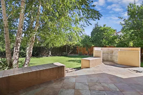 Exterior - 845 Independence Dr, Tracy, CA 95376 photo 5 of 21