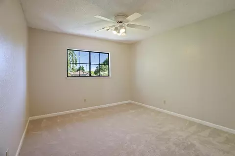 Bedroom - 845 Independence Dr, Tracy, CA 95376 photo 5 of 10