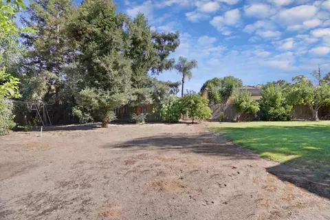 Exterior - 845 Independence Dr, Tracy, CA 95376 photo 14 of 21