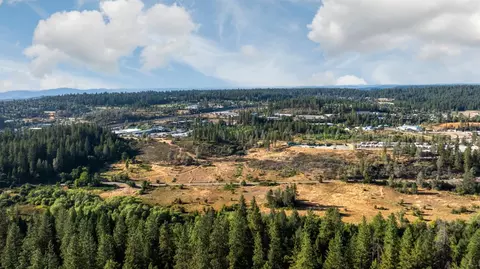10780 E Bennett Rd, Grass Valley, CA 95945 photo 4
