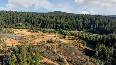 10780 E Bennett Rd, Grass Valley, CA 95945 photo 8