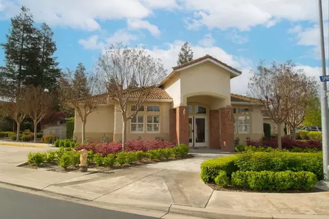 View/Area - 3377 Four Seasons Dr, Turlock, CA 95382 photo 2 of 2