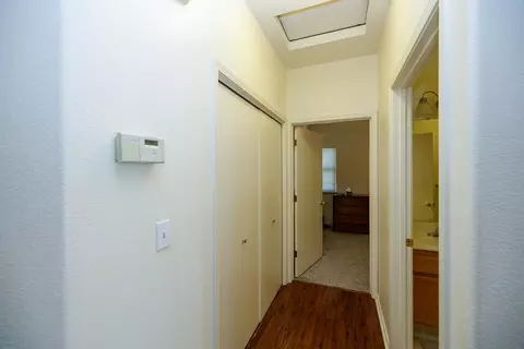 Entry Way - 3377 Four Seasons Dr, Turlock, CA 95382 photo 3 of 4