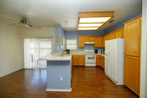 Kitchen - 3377 Four Seasons Dr, Turlock, CA 95382 photo 1 of 4