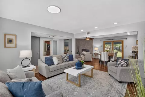7309 Stanwood Way, Sacramento, CA 95831