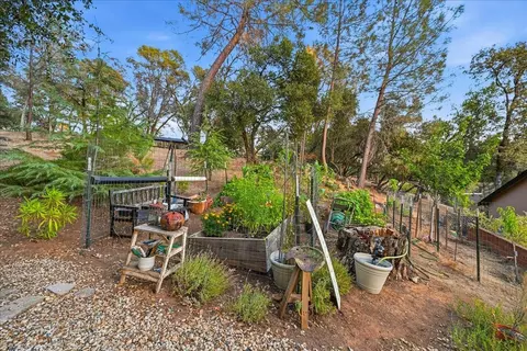 Exterior - 12757 Greenbrook Loop, Penn Valley, CA 95946 photo 15 of 19