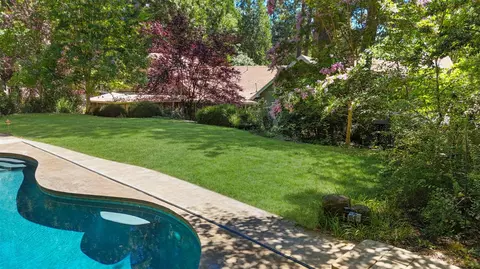 Exterior - 13614 Wheeler Acres Rd, Grass Valley, CA 95949 photo 3 of 23