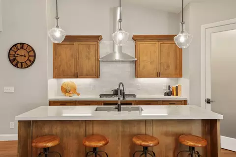 Kitchen - 583 Pestana Ave, Manteca, CA 95336 photo 5 of 6