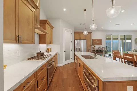 Kitchen - 583 Pestana Ave, Manteca, CA 95336 photo 2 of 6