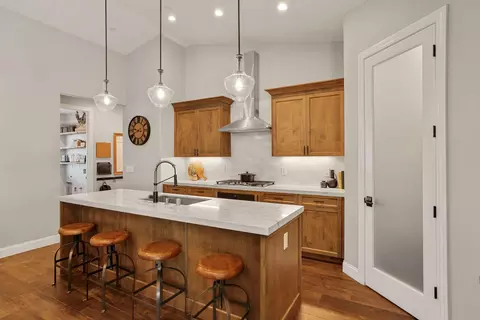 Kitchen - 583 Pestana Ave, Manteca, CA 95336 photo 4 of 6