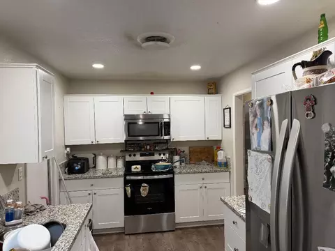 270 E Downns St, Stockton, CA 95204 photo 5