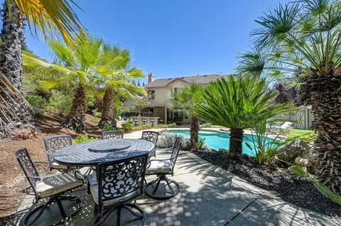 Exterior - 5221 Thor Ct, Rocklin, CA 95765 photo 11 of 17