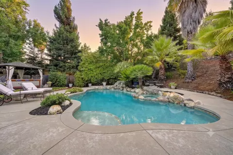 Exterior - 5221 Thor Ct, Rocklin, CA 95765 photo 8 of 17