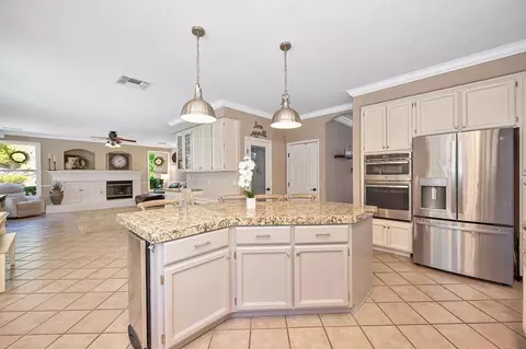 Kitchen - 5221 Thor Ct, Rocklin, CA 95765 photo 5 of 7