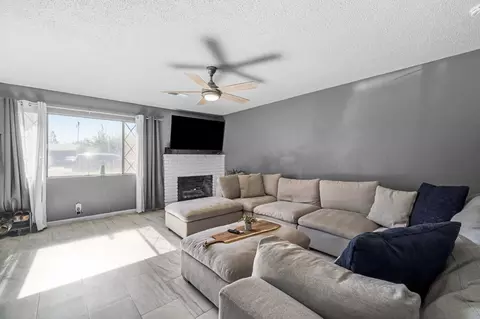 Living - 1016 Cutting St, Madera, CA 93638 photo 1 of 1