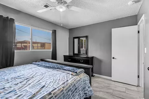 Bedroom - 1016 Cutting St, Madera, CA 93638 photo 4 of 4