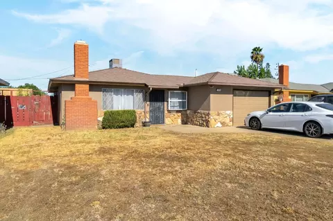 Exterior - 1016 Cutting St, Madera, CA 93638 photo 2 of 8