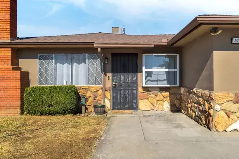 Exterior - 1016 Cutting St, Madera, CA 93638 photo 3 of 8
