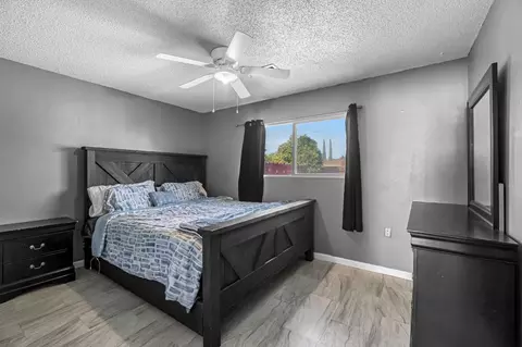 Bedroom - 1016 Cutting St, Madera, CA 93638 photo 3 of 4