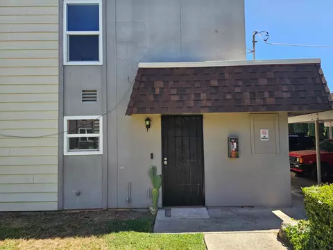 5616 Hillsdale Blvd #C, Sacramento, CA 95842