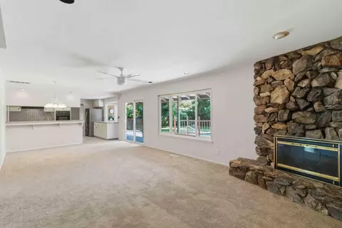Living - 4681 Oak Twig Way, Carmichael, CA 95608 photo 3 of 4