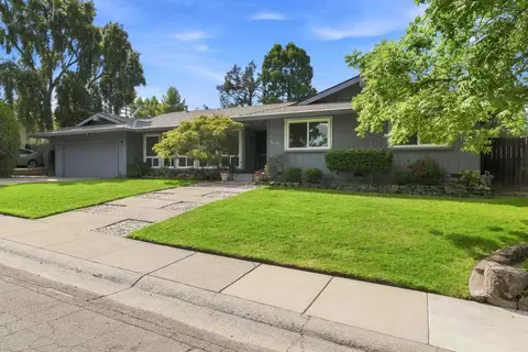 Exterior - 4681 Oak Twig Way, Carmichael, CA 95608 photo 2 of 5