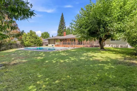 Exterior - 4681 Oak Twig Way, Carmichael, CA 95608 photo 5 of 5