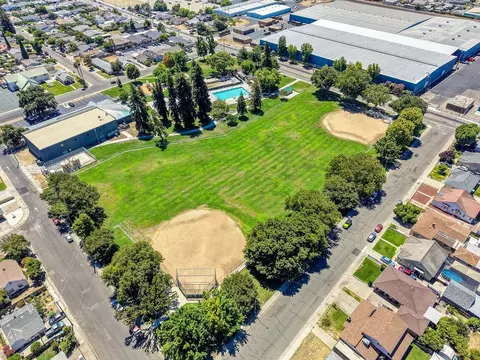 View/Area - 241 Mission St, Lodi, CA 95240 photo 7 of 7