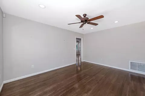 Living - 241 Mission St, Lodi, CA 95240 photo 2 of 6
