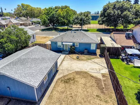 View/Area - 241 Mission St, Lodi, CA 95240 photo 3 of 7