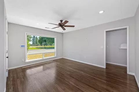 Living - 241 Mission St, Lodi, CA 95240 photo 6 of 6