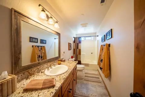 Bath - 1138 Heather Dr, Murphys, CA 95247 photo 7 of 7