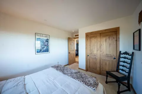 Bedroom - 1138 Heather Dr, Murphys, CA 95247 photo 5 of 8