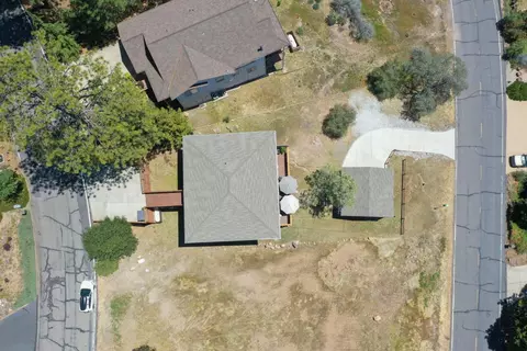 View/Area - 1138 Heather Dr, Murphys, CA 95247 photo 2 of 2