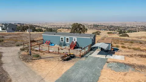 9717 Banderilla Dr, La Grange, CA 95329