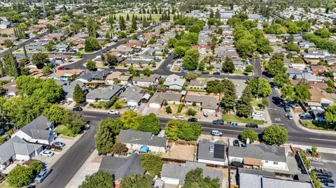 View/Area - 3024 Conant Ave, Modesto, CA 95350 photo 4 of 8