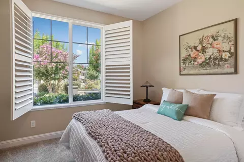 Bedroom - 1534 Maple Valley St, Manteca, CA 95336 photo 3 of 5
