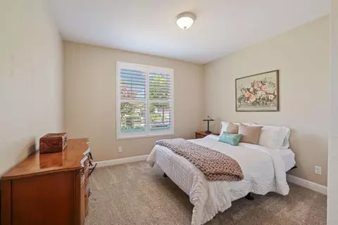 Bedroom - 1534 Maple Valley St, Manteca, CA 95336 photo 2 of 5