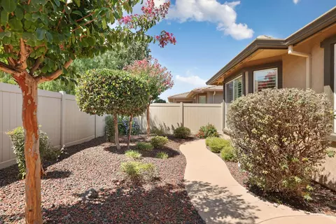 Exterior - 1534 Maple Valley St, Manteca, CA 95336 photo 2 of 9