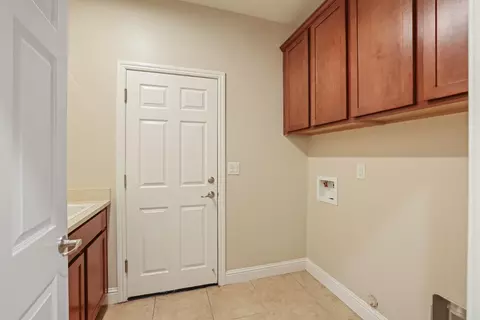 Other - 1534 Maple Valley St, Manteca, CA 95336 photo 2 of 13