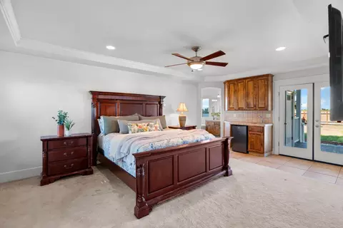 Bedroom - 6539 E Peltier Rd, Acampo, CA 95220 photo 2 of 3