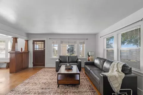 Living - 6539 E Peltier Rd, Acampo, CA 95220 photo 3 of 5