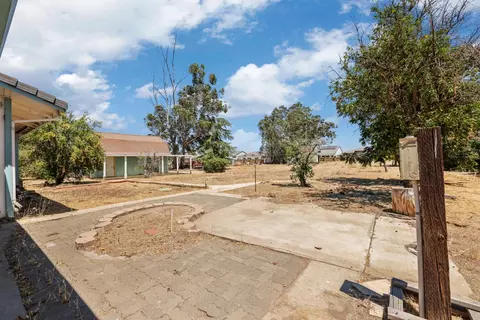 Exterior - 2898 S Corral Hollow Rd, Tracy, CA 95377 photo 3 of 8