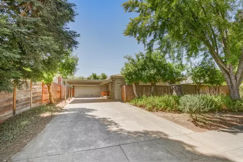 Exterior - 1118 Stanford Pl, Davis, CA 95616 photo 2 of 19