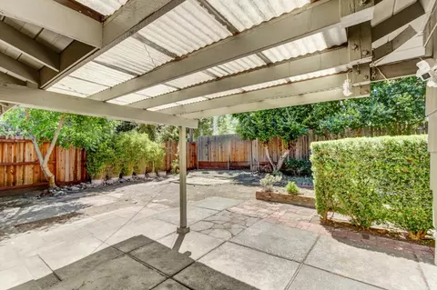 Exterior - 1118 Stanford Pl, Davis, CA 95616 photo 8 of 19